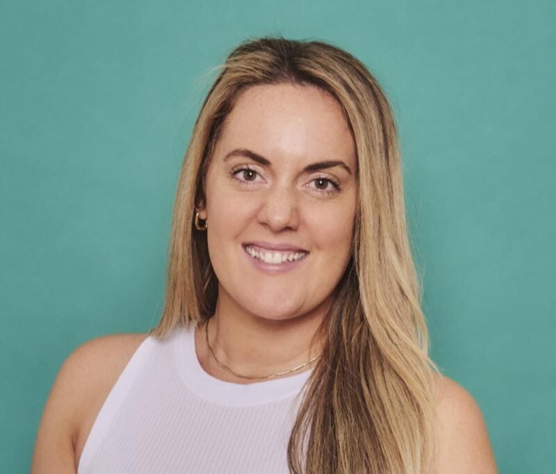 YogaRenew Online Teacher Training Review: Here's My Take